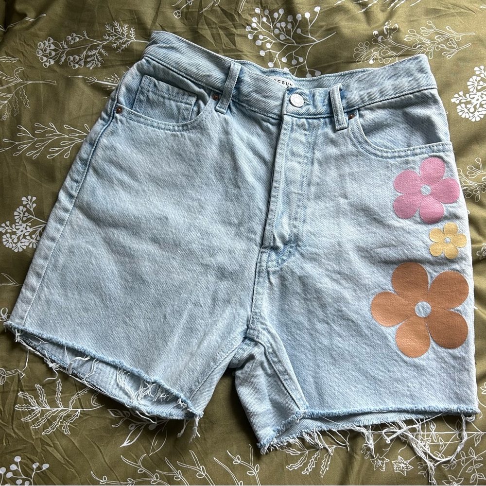 PacSun 90s Girlfriend Floral Jean Shorts